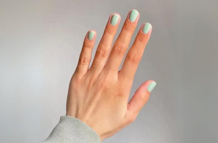 Simple and Cute: 18 Short Summer Nails Ideas
