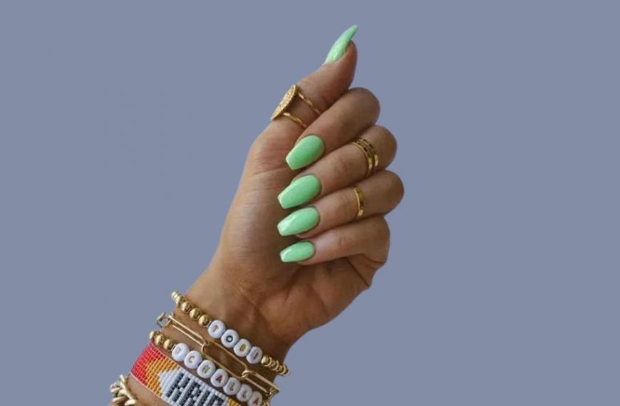 TOP 30 August Nails Designs You’ll Love in…