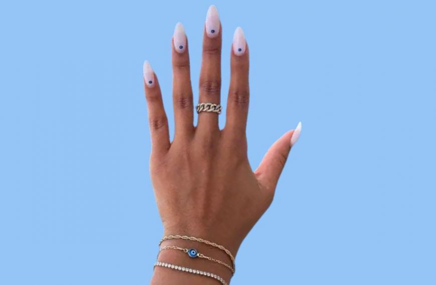 Breathtaking August Nail Art: 20 Stylish Designs for…