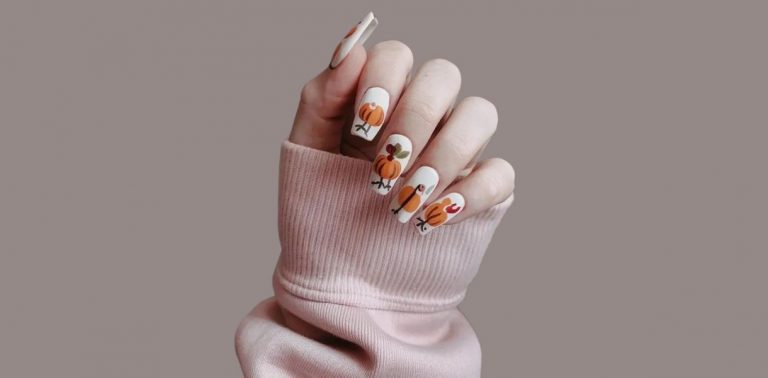 20 Stunning Square Thanksgiving Nails 2024