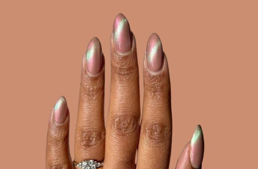 August Acrylic Nails 2025: A Curated Collection of…