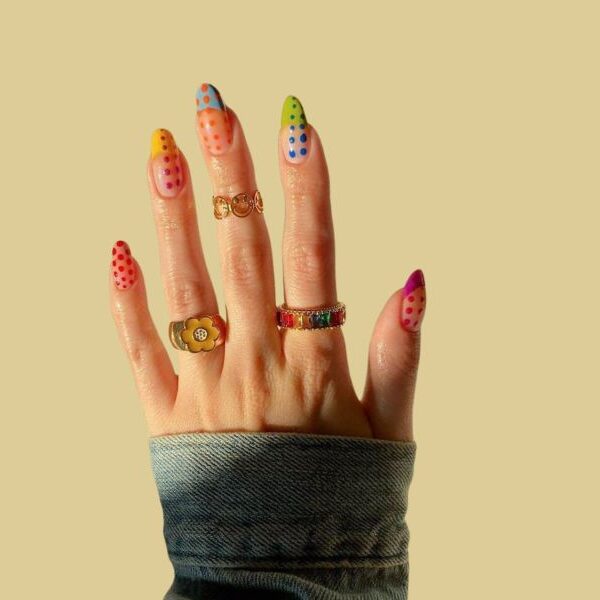 August Almond Nails: The Season’s…